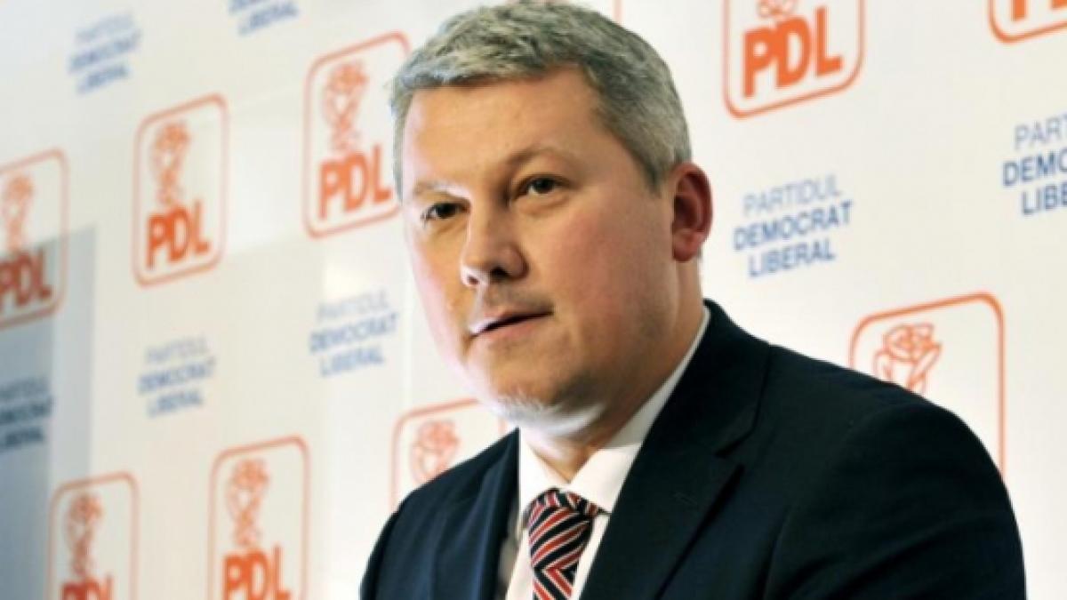 PDL: Ţara o duce greu pentru că a fost minţită, este minţită şi sărăcită în fiecare zi