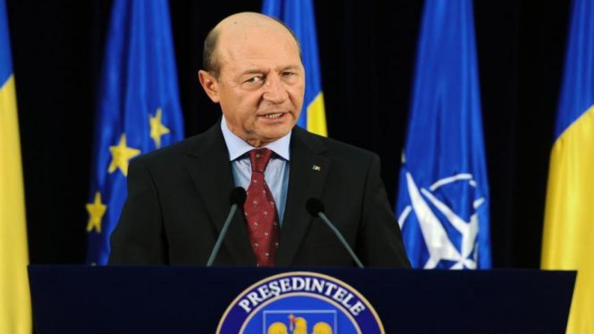 Traian Băsescu, despre Roşia Montană: Nu se poate atribui prin lege un contract. Cea mai bună soluţie este ca Guvernul să retragă proiectul din Parlament