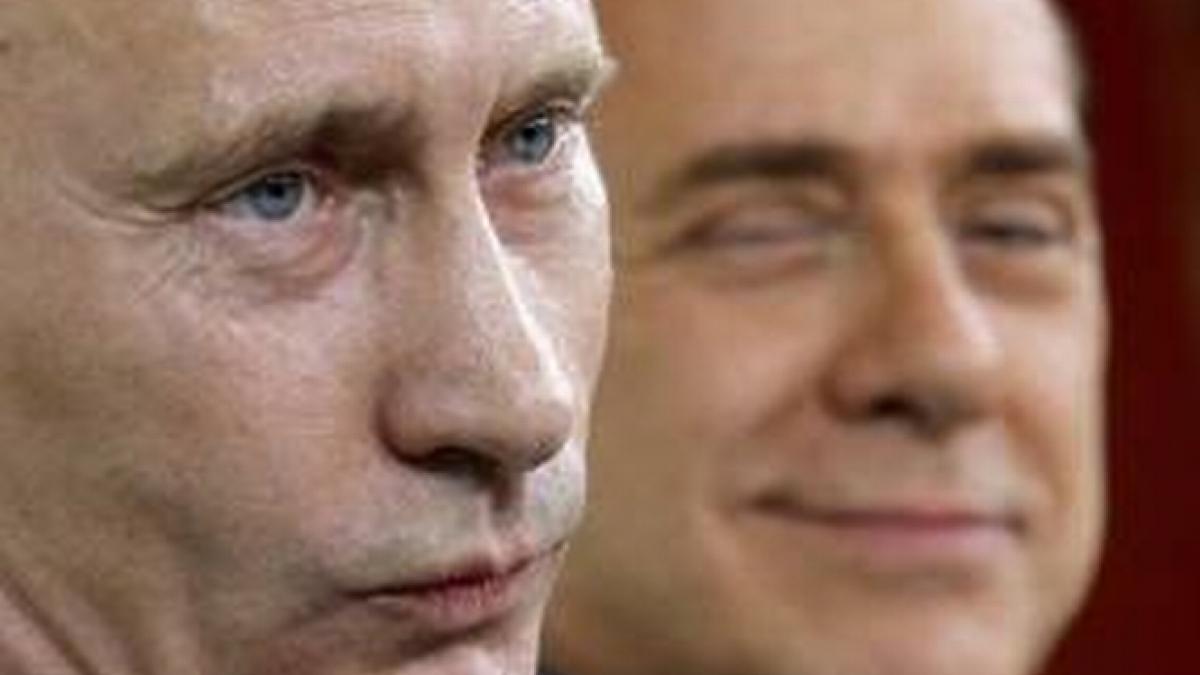 Vladimir Putin: Berlusconi nu ar fi avut probleme cu justiţia, dacă era homosexual