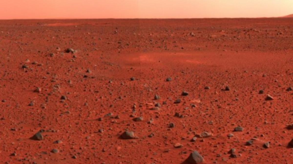 Teoriile despre existenţa vieţii pe Marte, puse sub semnul întrebării de robotul Curiosity