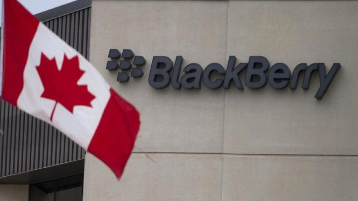 Fairfax ar putea plăti 4,7 miliarde de dolari pentru preluarea BlackBerry