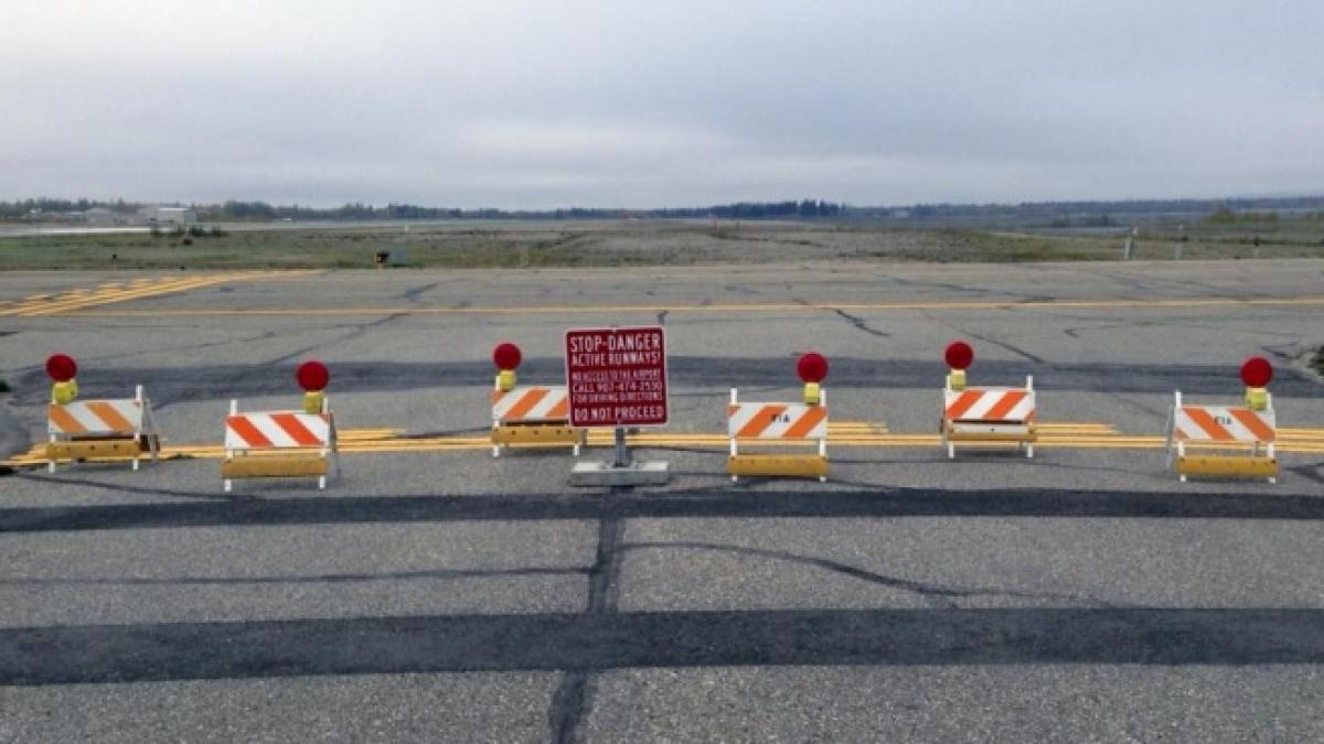 Cum te conduce Apple Maps pe o pistă activă de aeroport