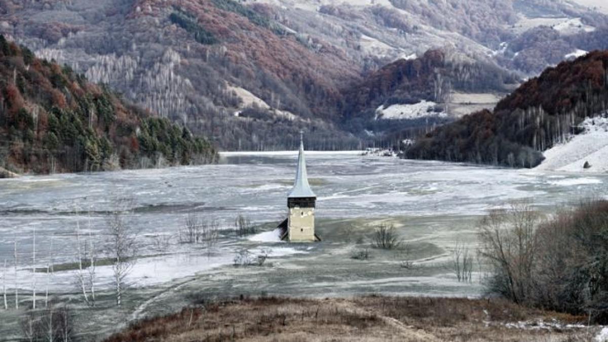 România, prin ochii unui fotograf din Ungaria. Imaginile surprind legătura dintre om şi natură