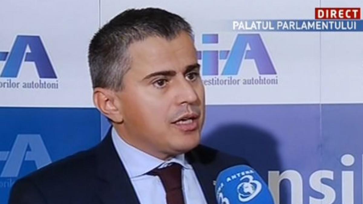 Gabriel Biriş, avocat: Scăderea bazei contribuţiilor sociale la salariile mici ar elimina munca la negru