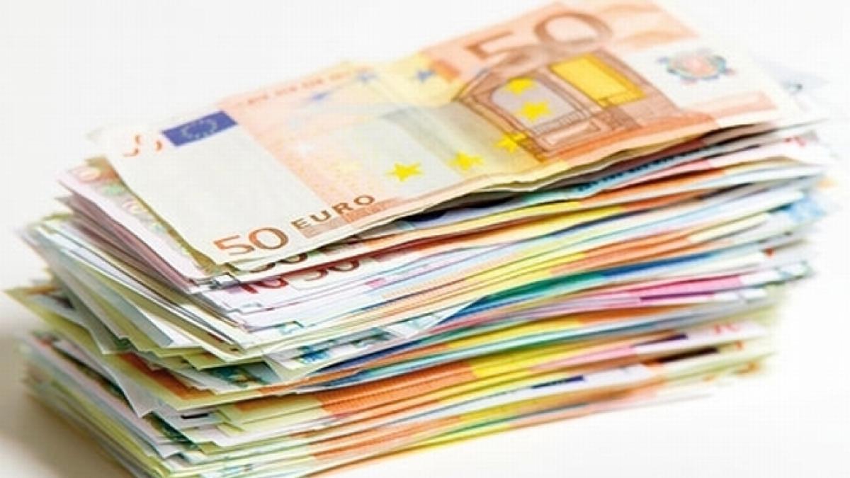 Zeci de români şi turci, suspectaţi de evaziune şi spălare de bani. Prejudiciul este estimat la 18 milioane de euro