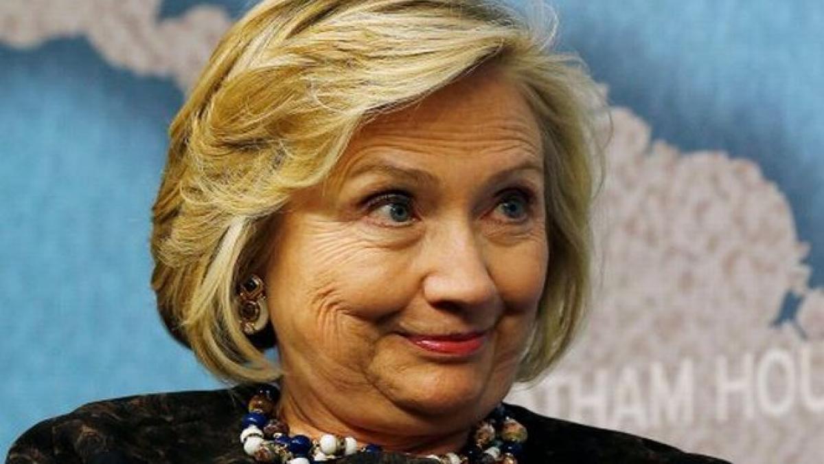 Hillary Clinton a fost amendată în centrul Londrei