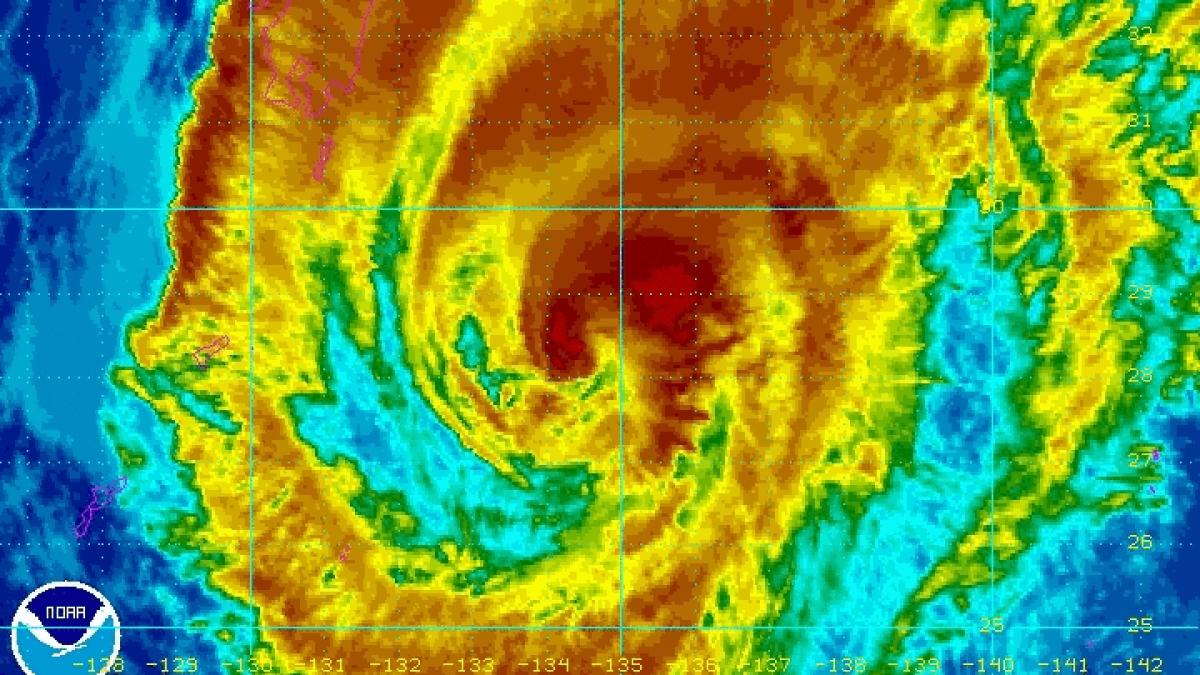 Imaginea DEZASTRULUI surprinsă din satelit. Cel puţin 13 oameni au murit după trecerea taifunului Wipha