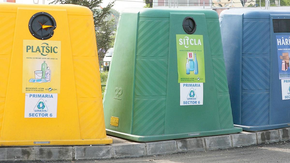 Doar 6,3 la sută din totalul deşeurilor reciclabile generate în mediul urban sunt colectate selectiv. 40 la sută dintre ele reprezintă materie primă pentru economia ţării