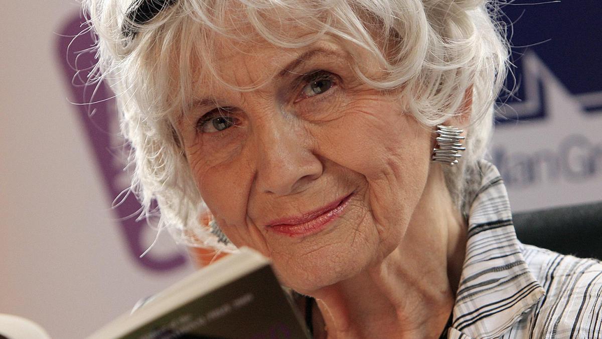 Alice Munro, prea fragilă pentru a merge la Stockholm să îşi ridice Nobelul: &quot;Sunt o femeie bătrână&quot;