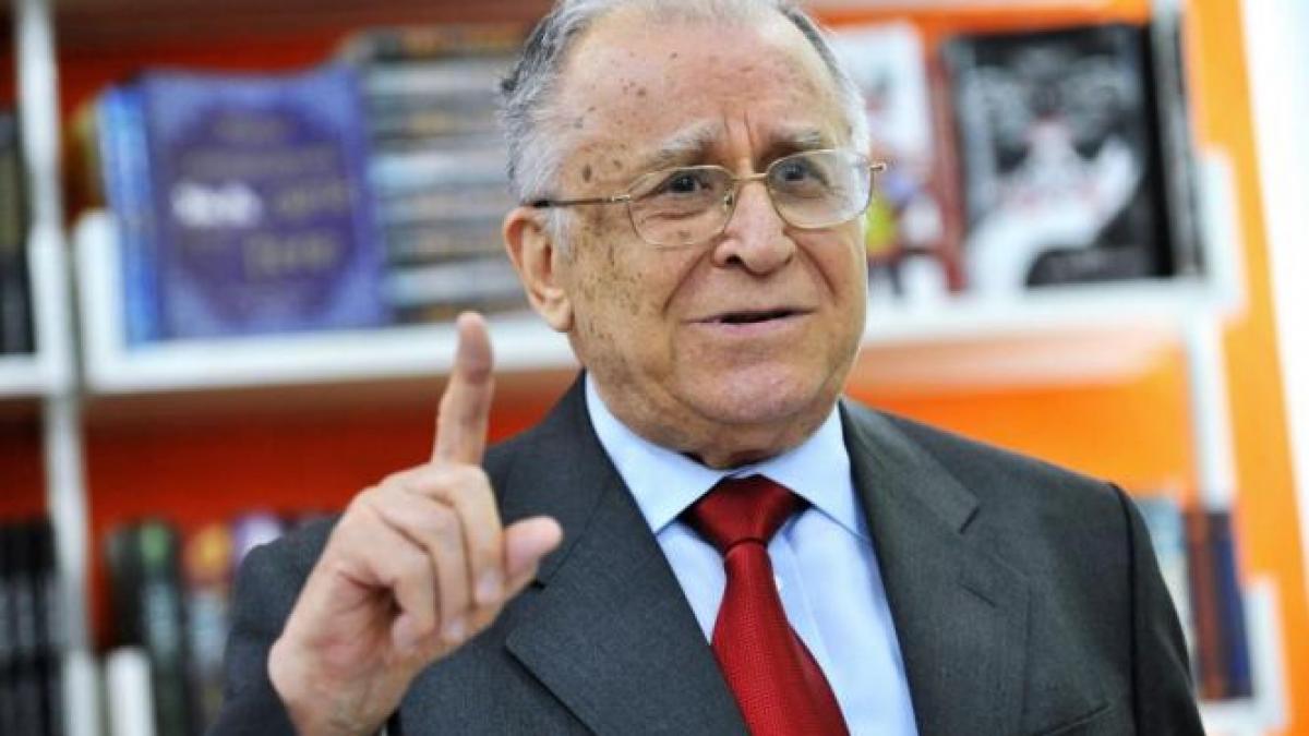 Ion Iliescu: Mugur Isărescu ar fi un candidat cu foarte multe şanse la Preşedinţie