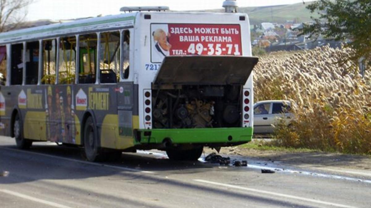 Explozia autobuzului din Volgograd a fost un atentat terorist. O femeie sinucigaşă a detonat bomba