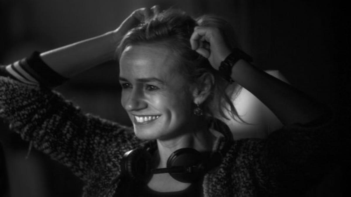 Un weekend cu filme de Cannes: întâlnire cu Sandrine Bonnaire, delicii indiene, film-surpriză și „E.T.”