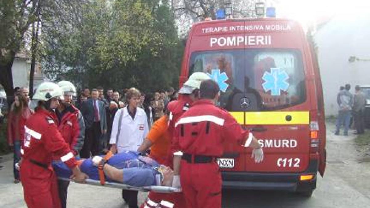 Accident grav de circulaţie între Piatra Neamţ şi Bacău. 8 oameni au ajuns în stare gravă la spital