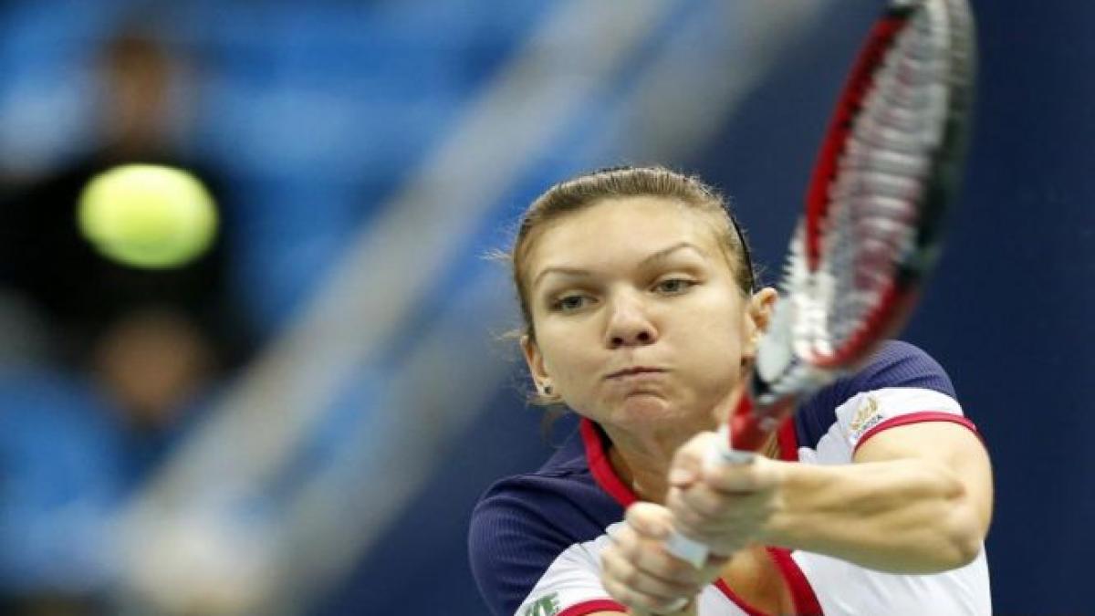 Simona Halep, de neoprit! A 50-a victorie în 2013 şi calificare în semifinale la Sofia