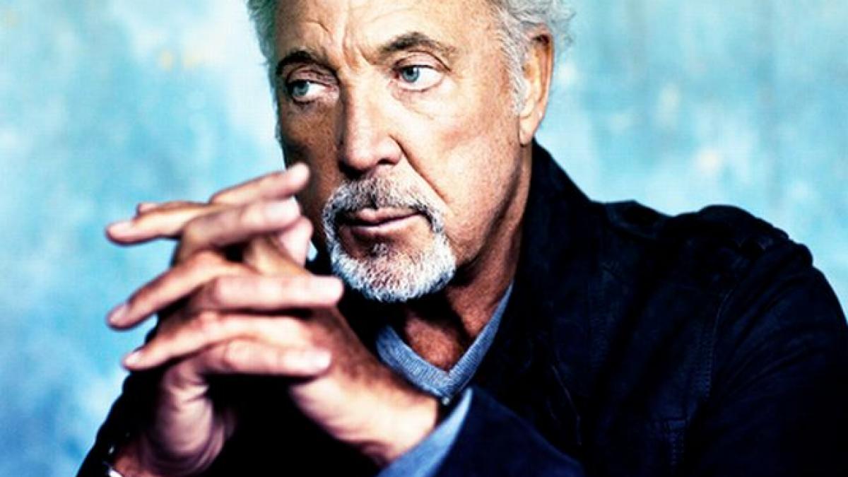 Tom Jones, în România. Legendarul muzician va concerta la Sala Palatului din Bucureşti 