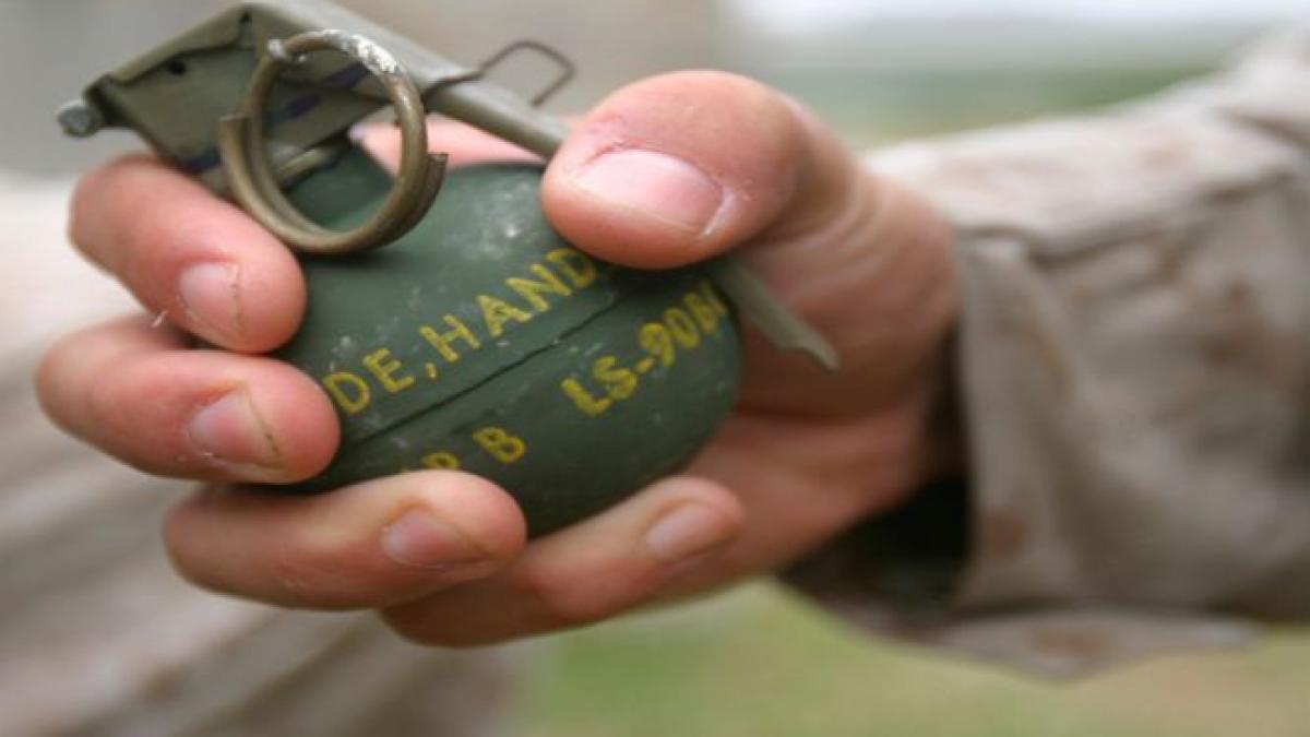 Cel puţin două persoane au murit după EXPOLOZIA unei grenade într-un tribunal din Rusia