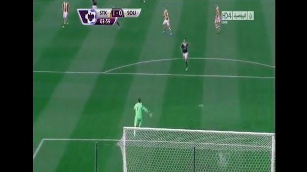 VIDEO SENZAŢIONAL. Portarul echipei Stoke City a ÎNSCRIS UN GOL ÎN SECUNDA 13