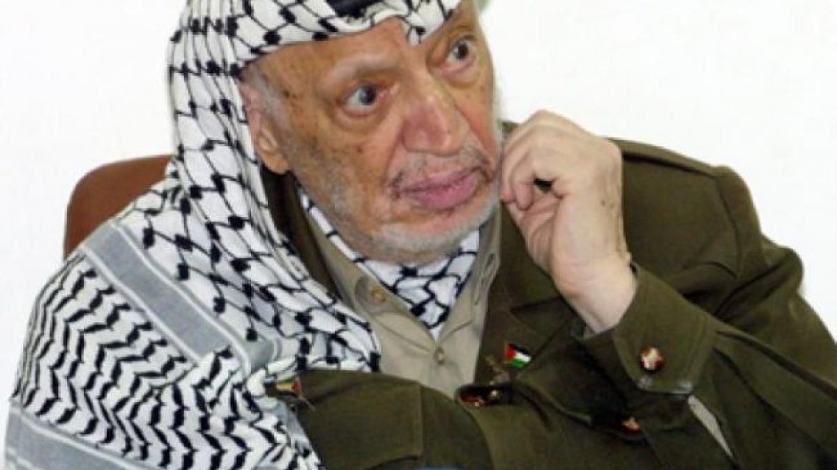 Palestinienii acuză Israelul de moartea lui Yasser Arafat