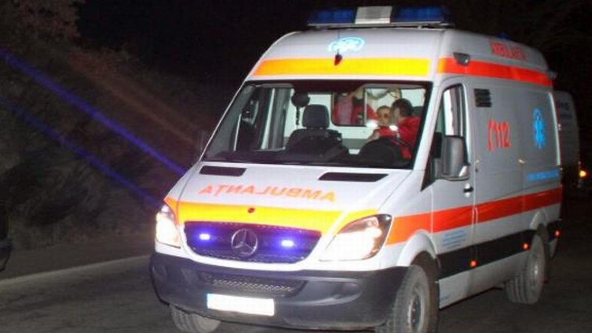 Doi oameni ai străzii au sfârşit TRAGIC, după ce baraca în care dormeau a luat foc