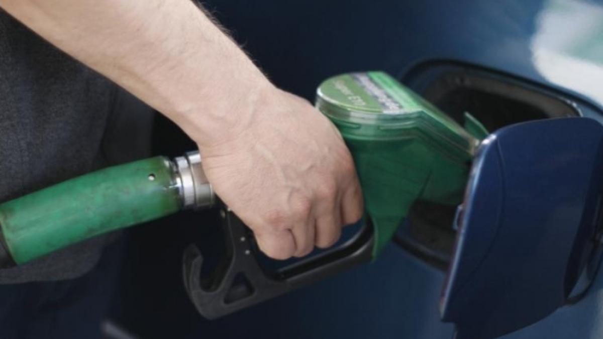 INCOME: Benzina, preţuri explozive la pompă