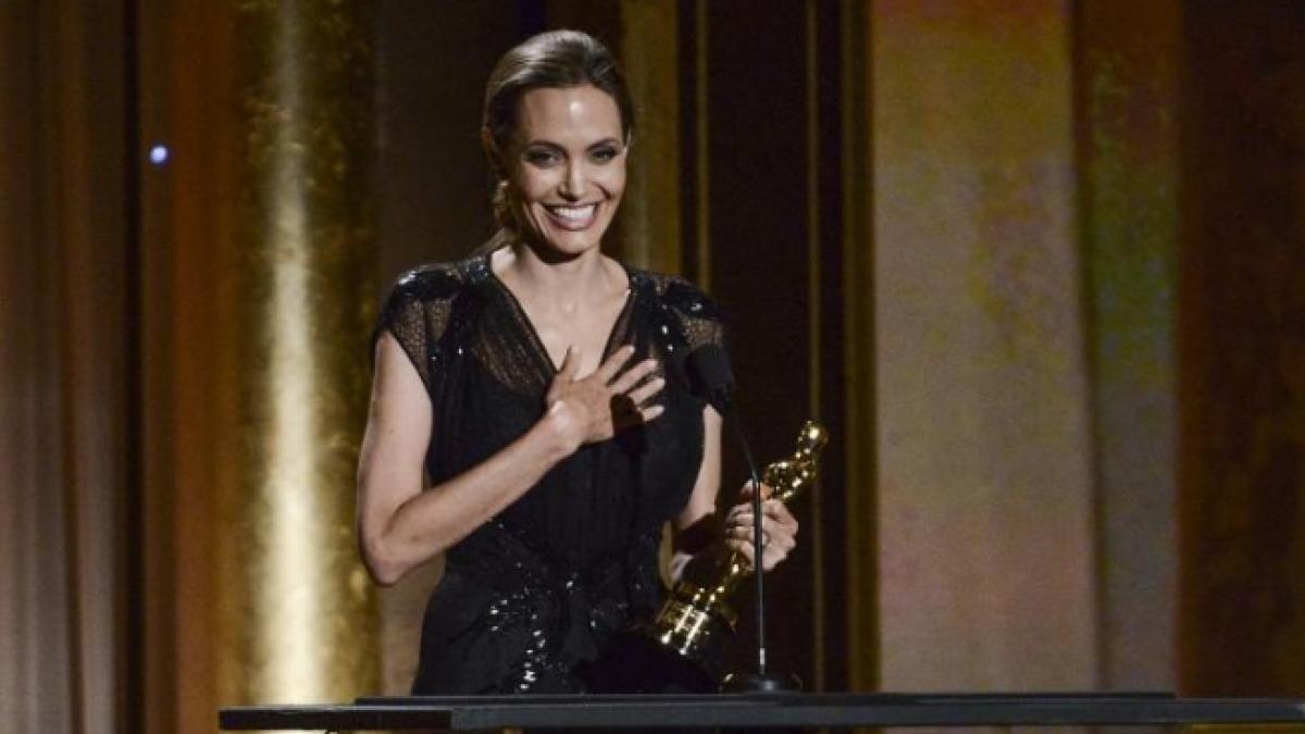 Angelina Jolie a fost recompensată cu un OSCAR