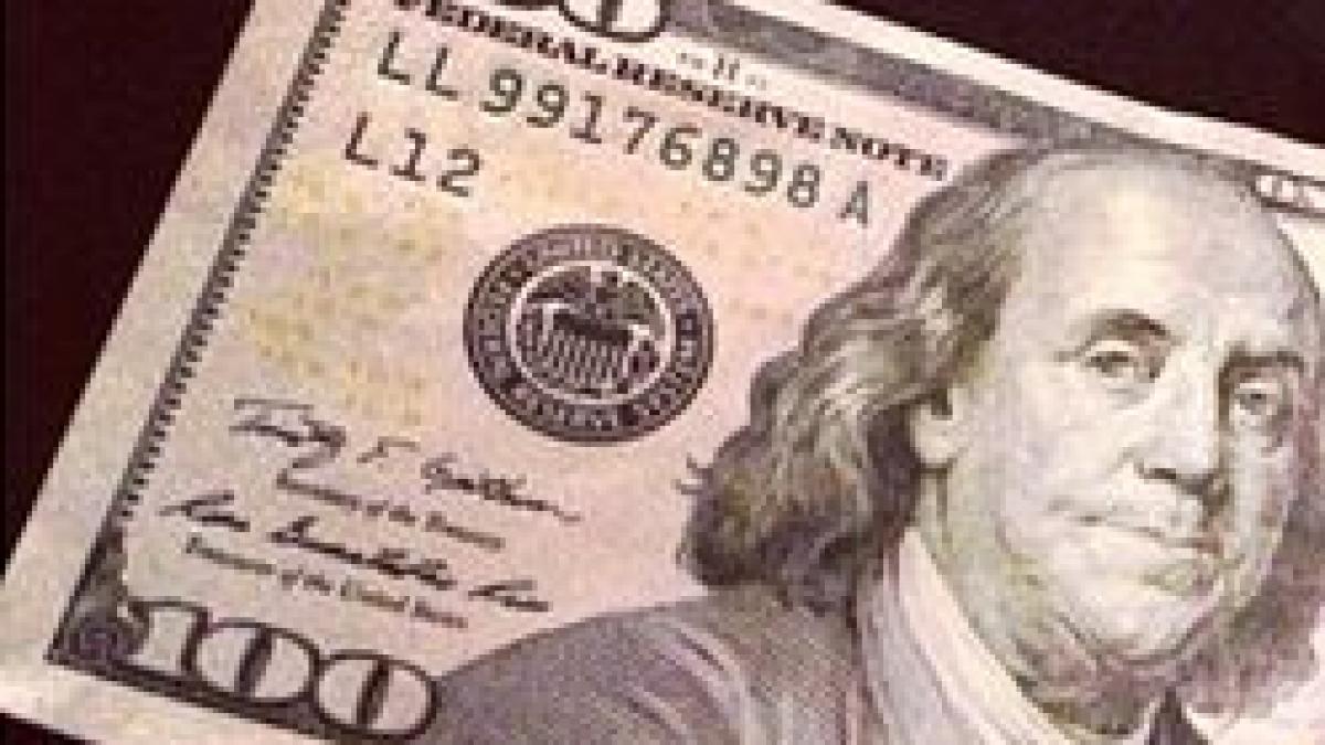 Se schimbă banii în America. Vezi cum arată noua bancnotă de 100 de dolari care circulă deja pe piaţă