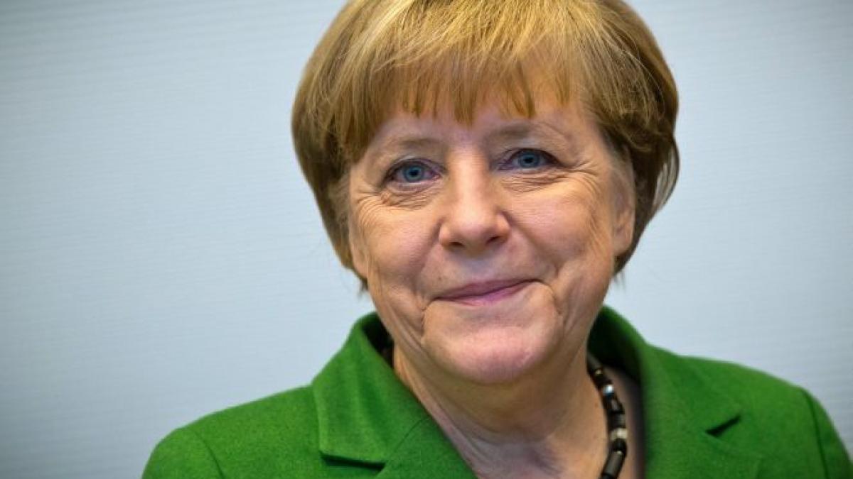 Angela Merkel l-a felicitat pe Vettel pentru titlul mondial