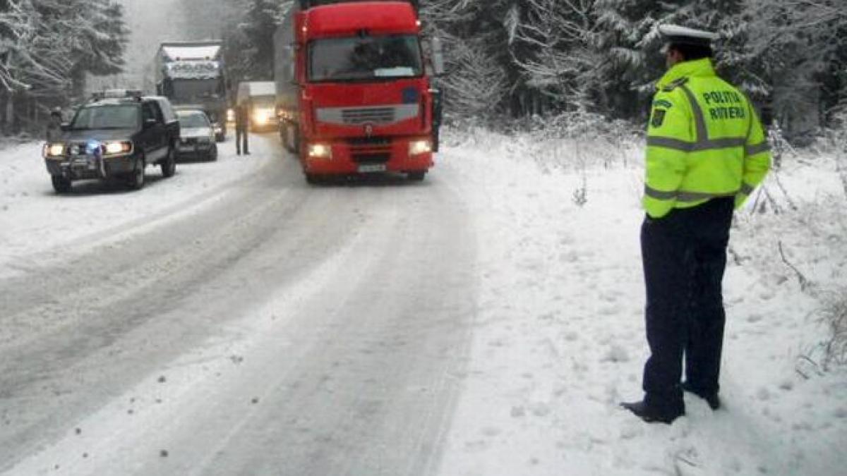 Accident grav pe DN1, între Bucureşti şi Ploieşti. Un om a murit şi alţi opt au fost răniţi