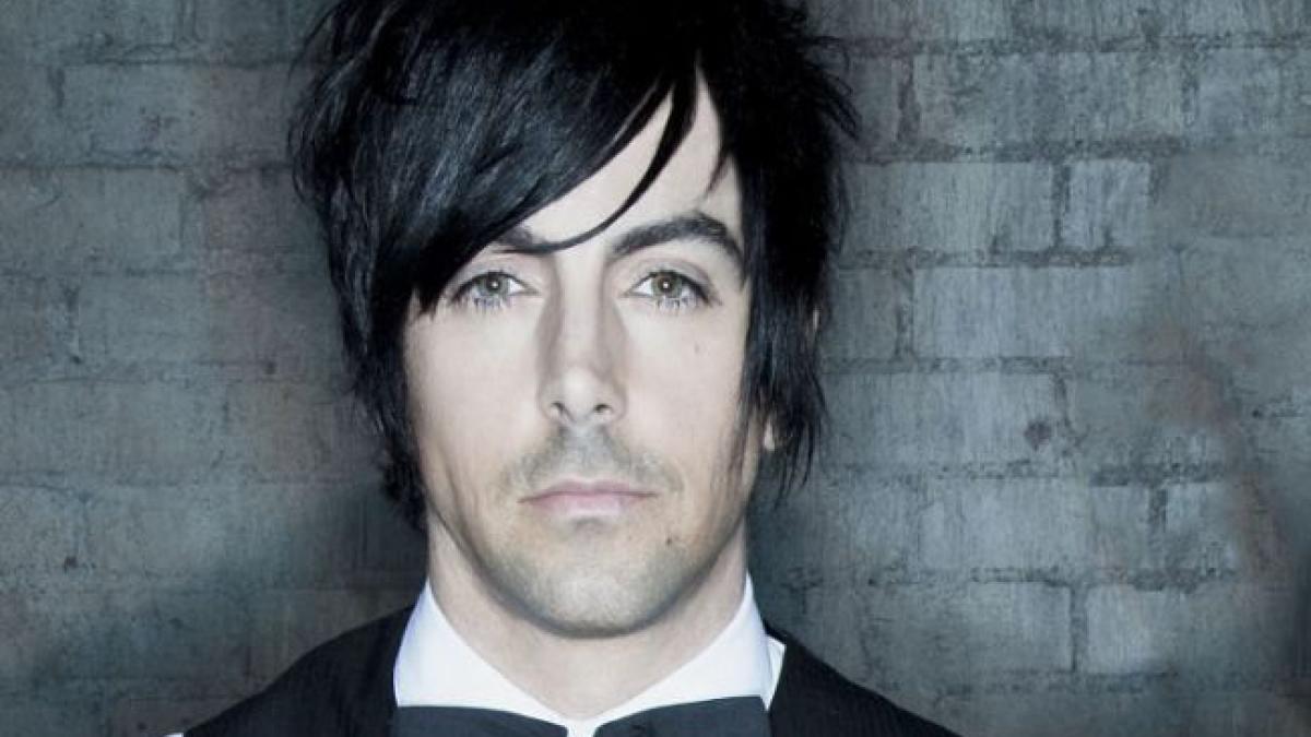 Val de indignare în lumea muzicii! Solistul formației Lostprophets, Ian Watkins, a recunoscut că a încercat să violeze un bebeluș