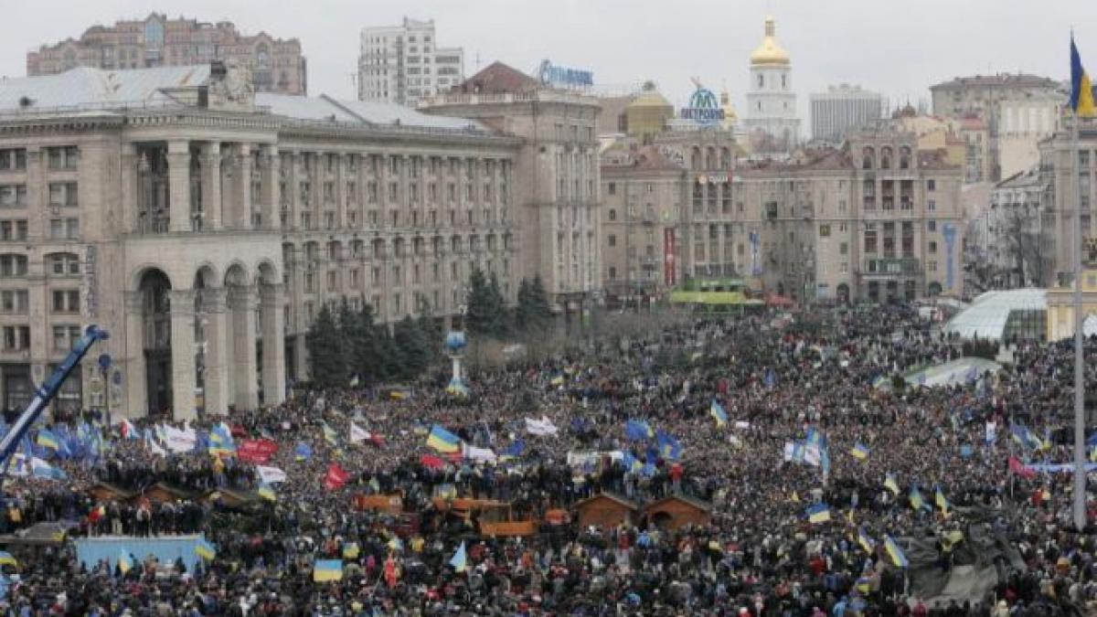 Proteste violente în Ucraina. Manifestanţii s-au bătut cu poliţia la Kiev