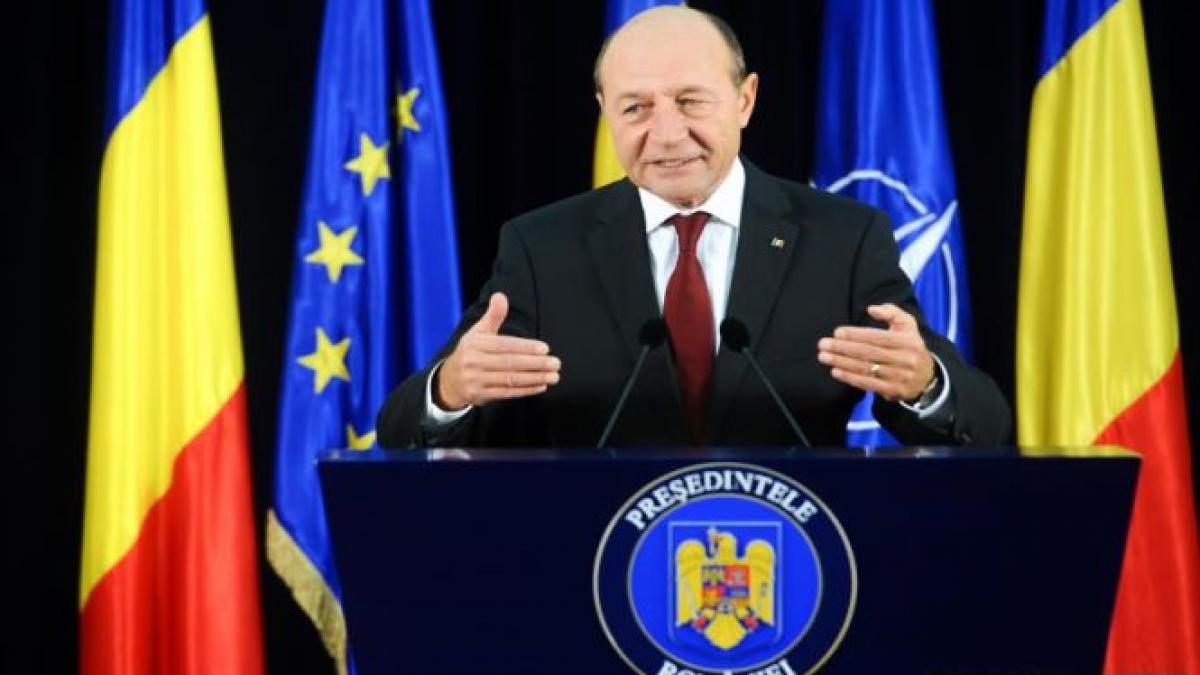 Băsescu: Modificările din Codul penal sunt dramatice şi dărâmă 10 ani de de muncă a instituţiilor anticorupţie