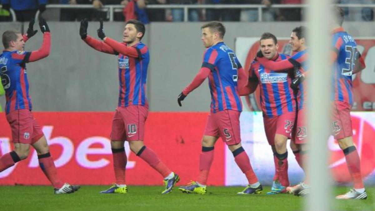 Steaua a câştigat primul meci din dubla cu Astra şi rămâne neînvinsă în Liga I