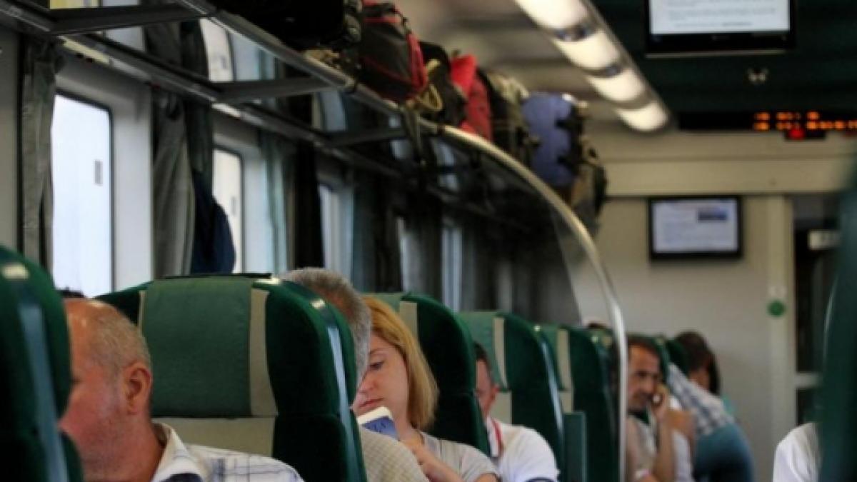 Bilete de tren la jumătate de preţ, oferta de sărbători a CFR Călători 