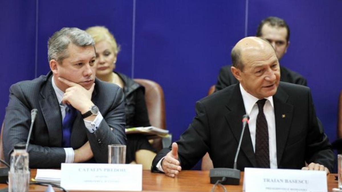 Băsescu, ironic la adresa lui Predoiu: Este preşedintele care ar asigura o linişte deplină în ţară