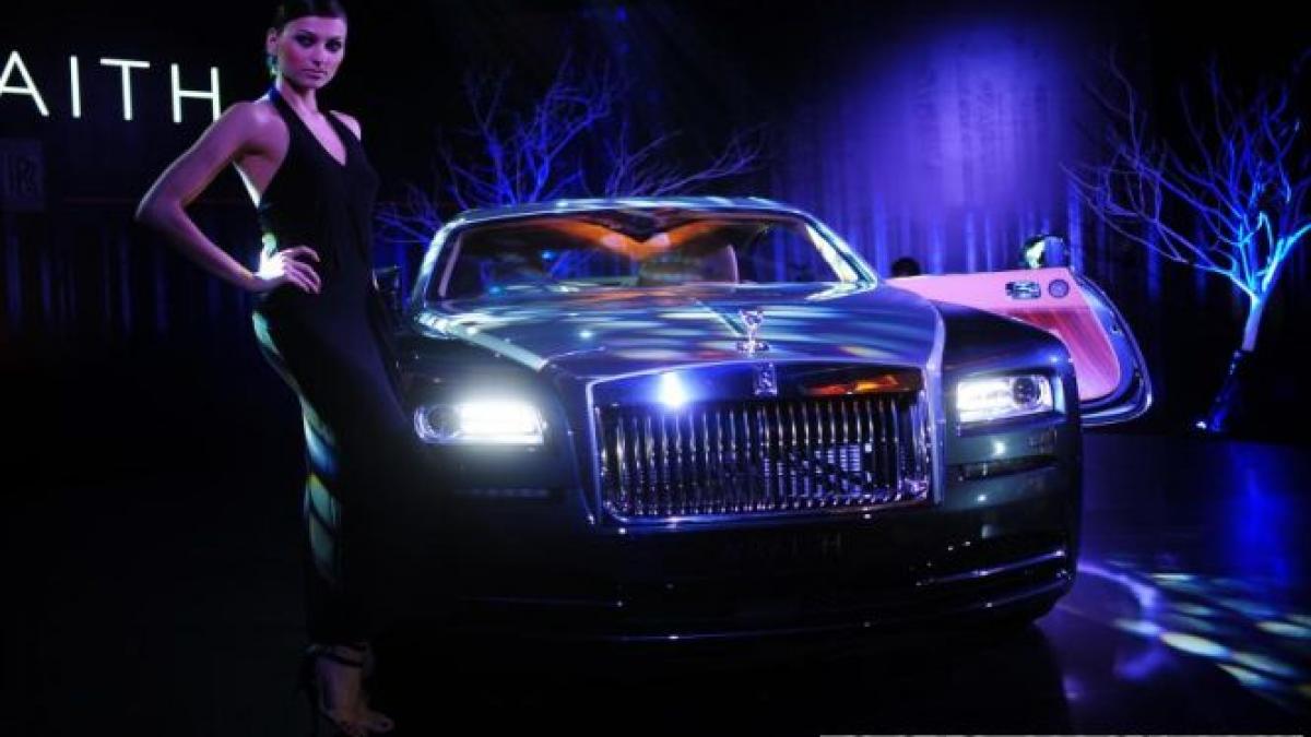 Rolls-Royce a raportat pentru al patrulea an la rând vânzări record şi se pregăteşte să majoreze numărul de angajaţi