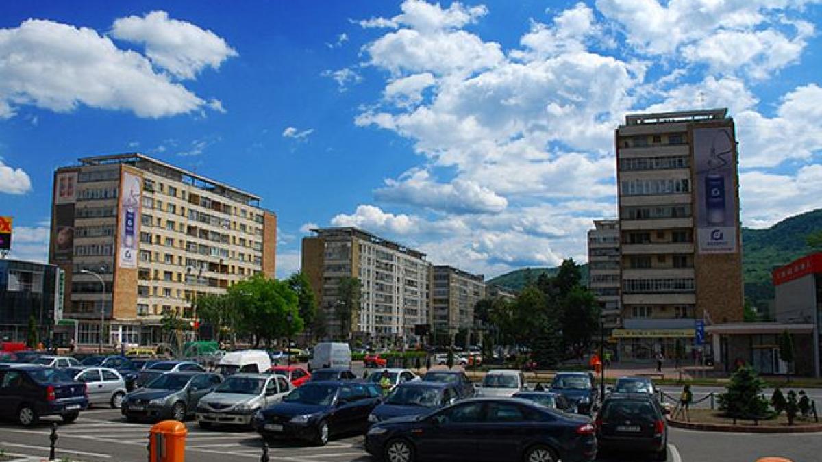 Oraşul de bolovani. Cum a fost împânzit oraşul Piatra Neamţ cu pietre