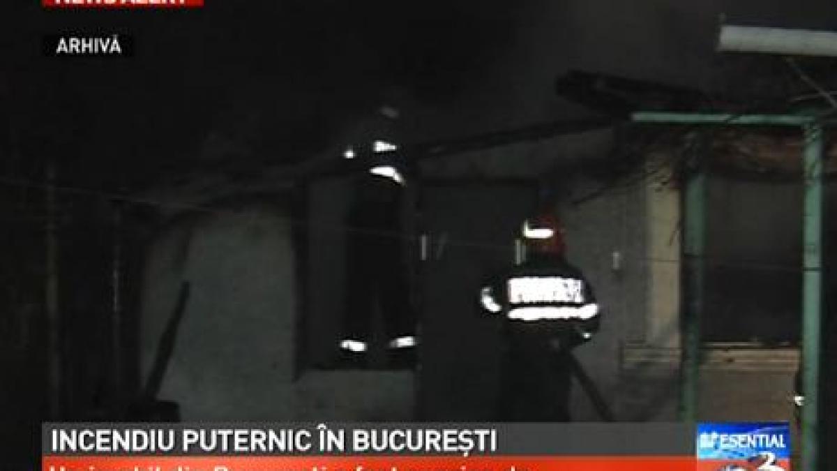 Incendiu într-o clădire din Bucureşti. O bătrână de 60 de ani şi-a pierdut viaţa