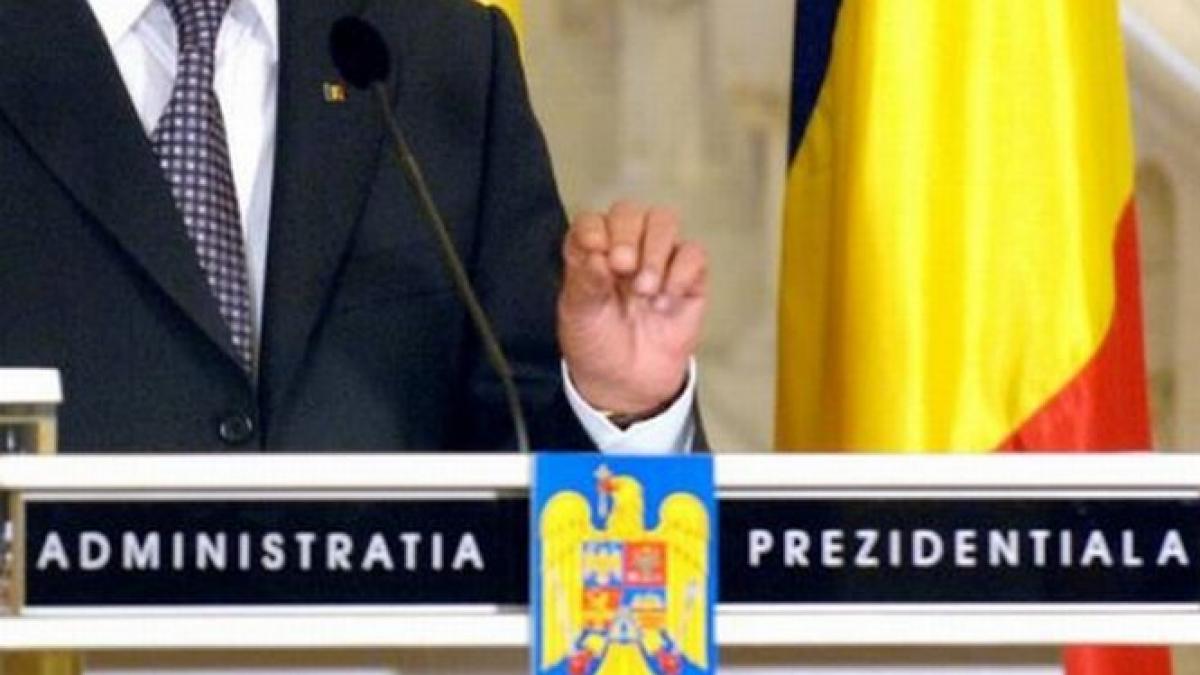 Reacţia Preşedinţiei după jignirile lui Traian Băsescu