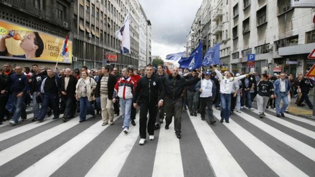 Peste 3000 de sârbi au protestat împotriva reformelor economice