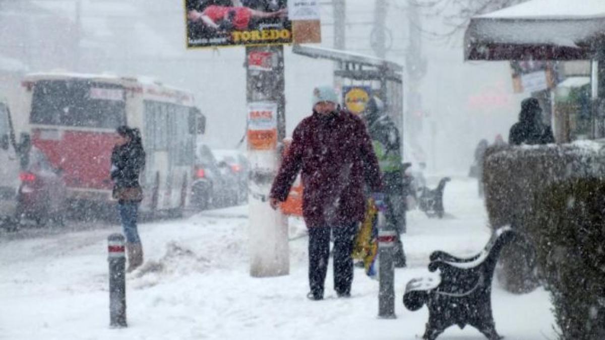 Toată săptămâna va fi dificilă din punct de vedere meteorologic. Vedeți apelul făcut de Ponta către populație