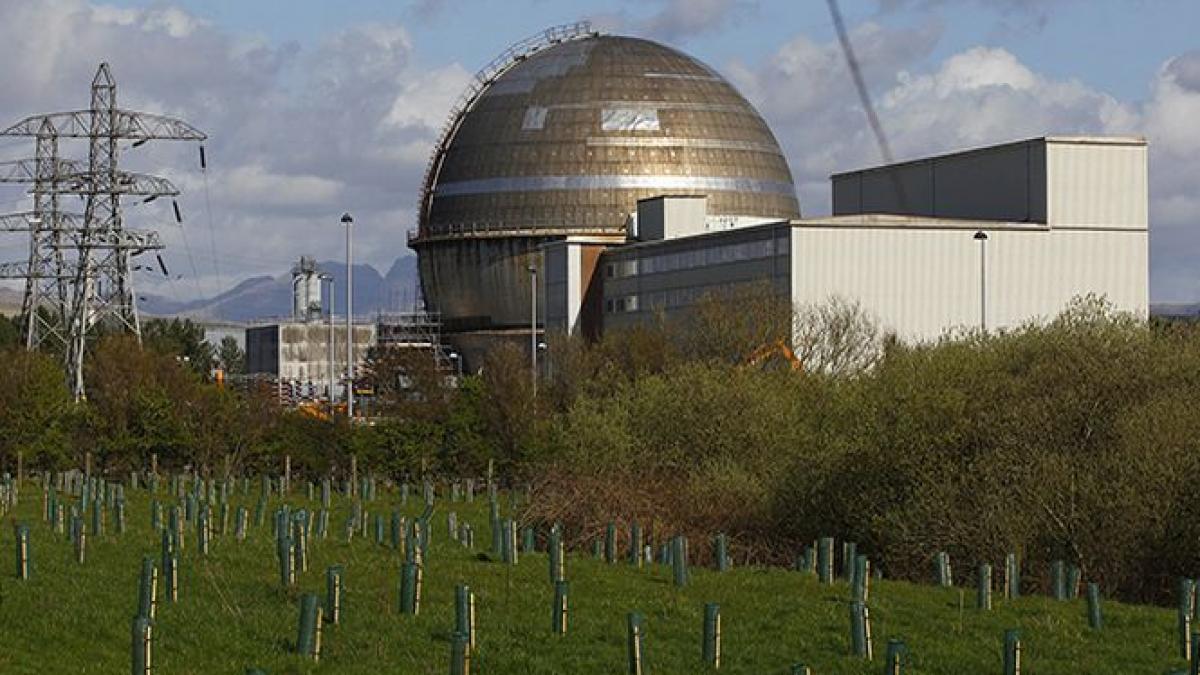 O centrală nucleară britanică a fost oprită din cauza creşterii anormale a radiaţiilor