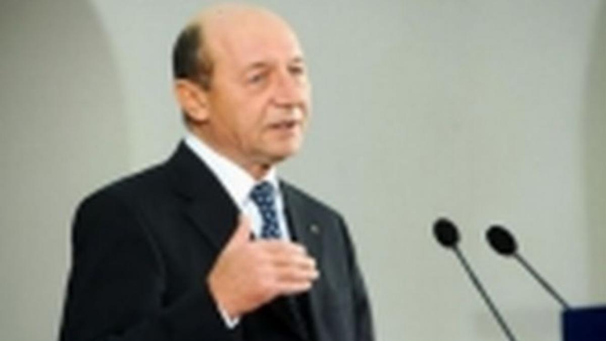 Traian Băsescu nu a avut nicio întâlnire la nivel înalt în Germania, cu excepţia unei întrevederi scurte cu preşedintele ţării