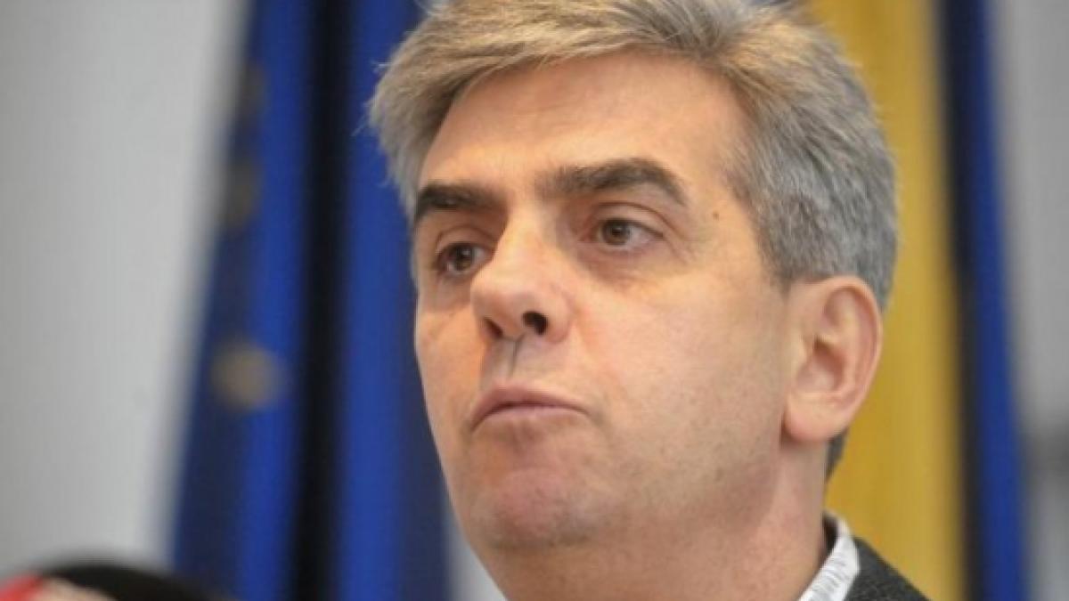 Nicolăescu, despre posibila CONTAMINARE INTENŢIONATĂ a vaccinului antigripal: Am anunţat SRI