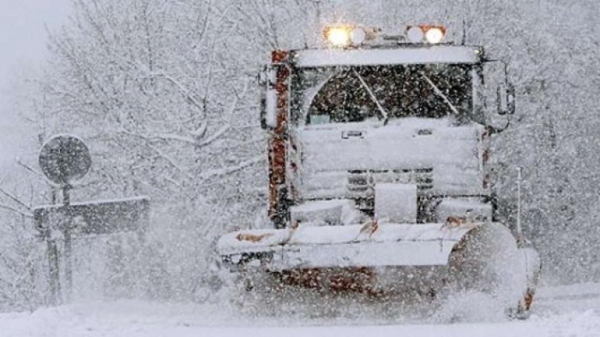 Meteorologii au anunţat: &quot;Revenirea la normal va fi întârziată de un nou val de NINSORI şi ploi îngheţate&quot;