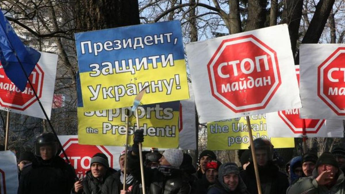 Legea amnistiei va intra în vigoare începând de luni, a anunţat Parchetul General ucrainean