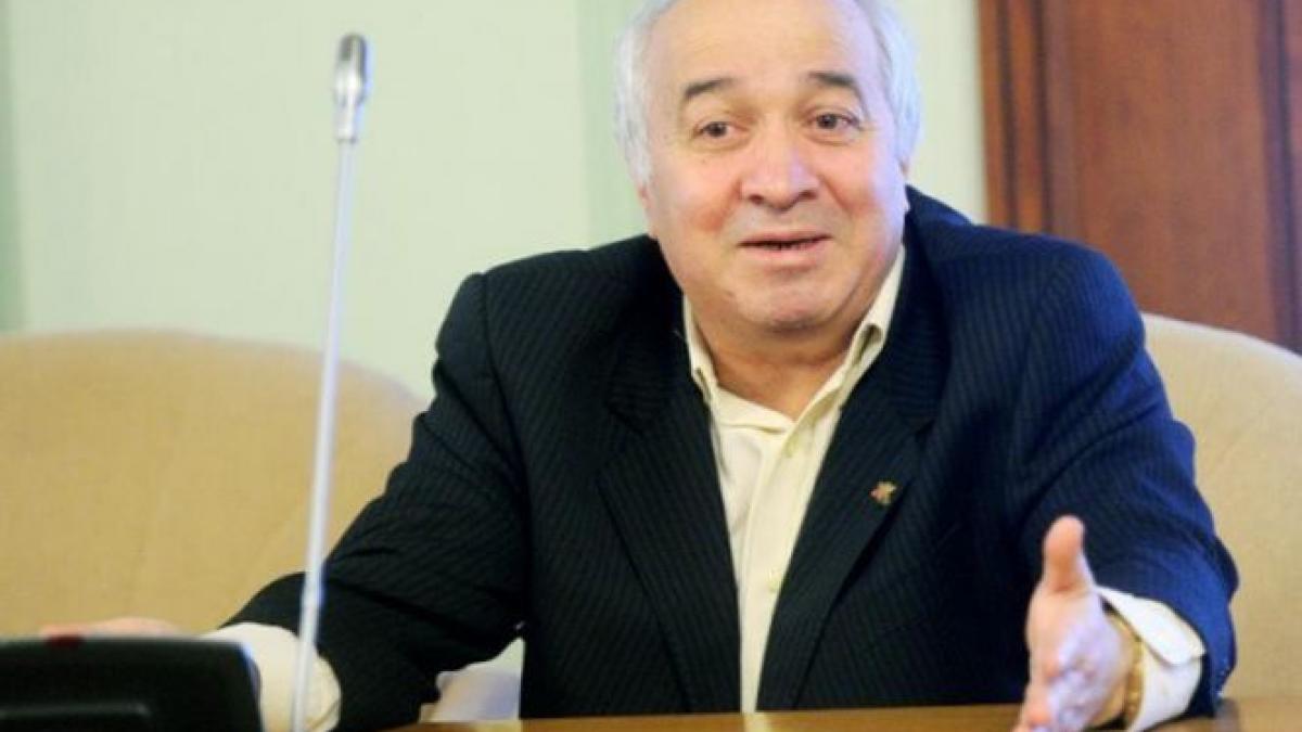 Veşti bune pentru Adrian Rădulescu: CCR declară neconstituţionale prevederile privind prezentarea la comisiile parlamentare