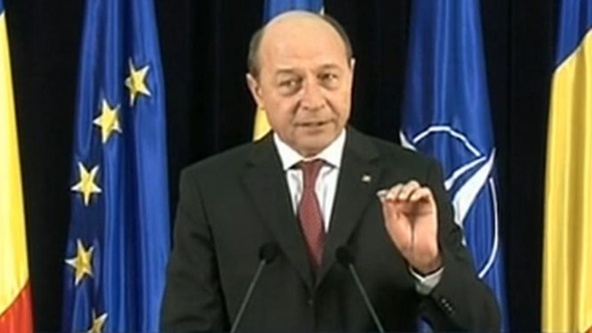 Zece ani de sclavie. La final de mandat, Băsescu a început să-şi aranjeze viitorul: afaceri suspecte şi un nou partid