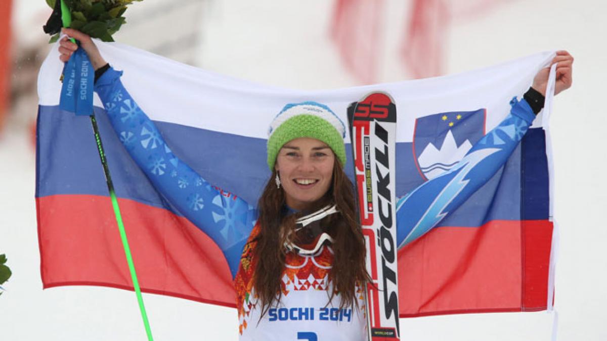 Tina Maze, a doua medalie de aur la Soci. Slovena a cucerit titlul olimpic la slalom uriaş