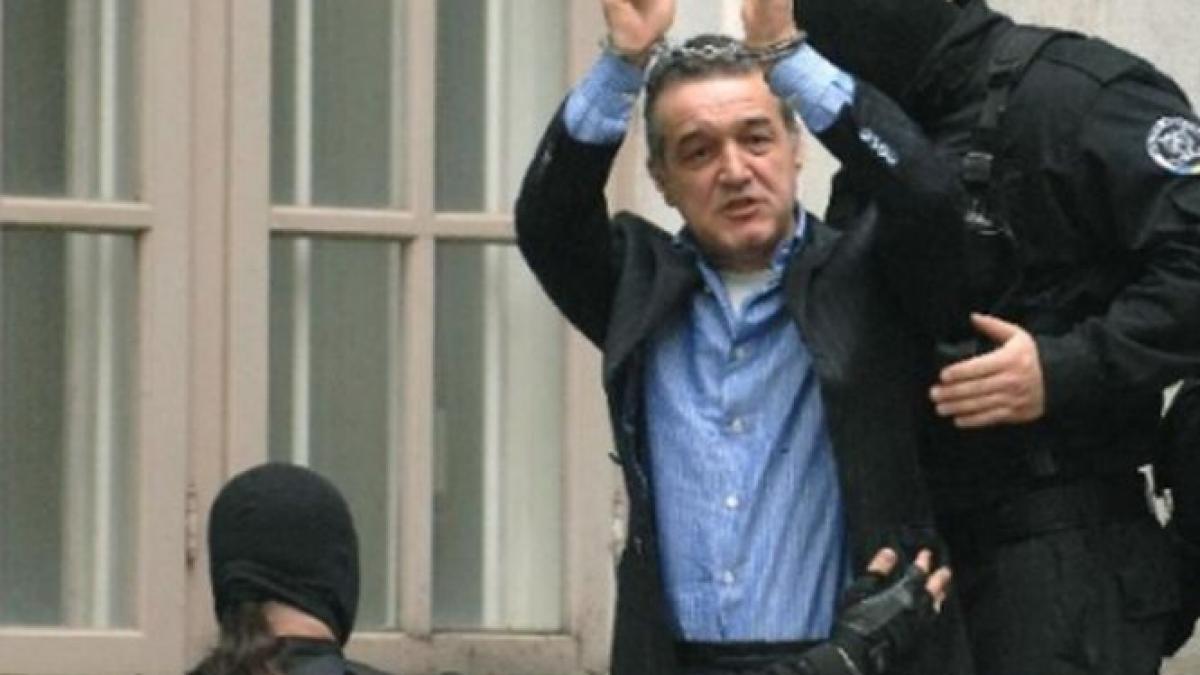 Becali cere daune de 1 milion de euro