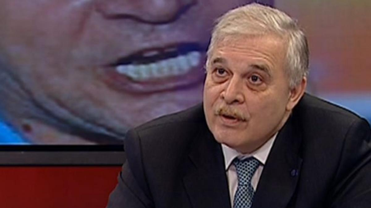 Athanasiu: Nu candidez la prezidenţiale. Oportuniştii şi corigenţii fac politică azi